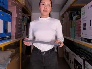 Eliigh  live sex cam