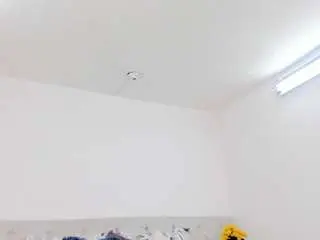 Eliigh  live sex cam