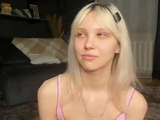 Esmechristley  live sex cam