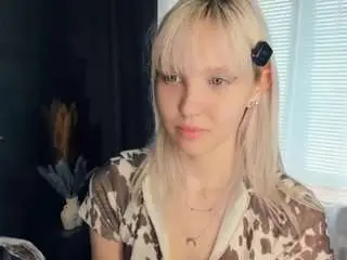 Esmechristley  live sex cam