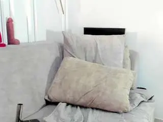 Dulcequeen  live sex cam