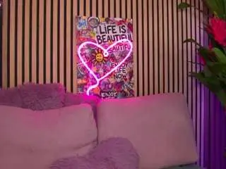 Melaniatress  live sex cam