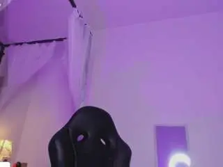 Adhara-wlliams  live sex cam