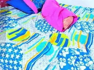 Angela-saenx  live sex cam