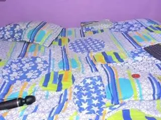 Angela-saenx  live sex cam