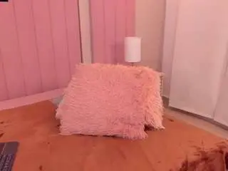 Morganlake  live sex cam