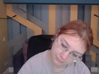 Angelinalow  live sex cam