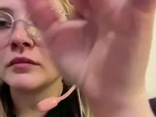 Cressidakane  live sex cam