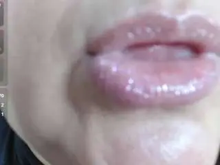 Erika-lois  live sex cam