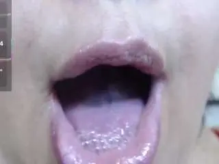 Erika-lois  live sex cam