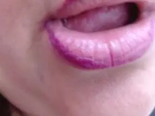 Erika-lois  live sex cam