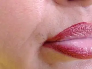 Erika-lois  live sex cam