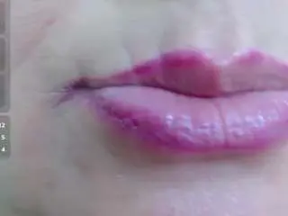 Erika-lois  live sex cam