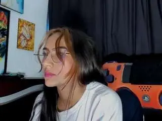 Kinky-valeria  live sex cam