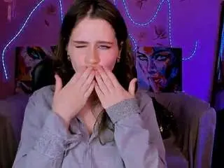 Mia-lay  live sex cam
