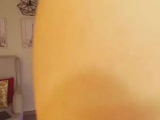 Sassy-girl  live sex cam