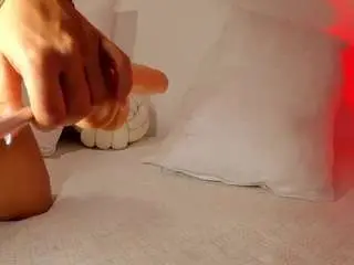 Carolbrowm  live sex cam