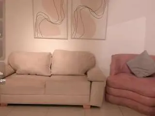 Emilyjohnsonx1  live sex cam