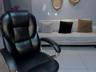 Emilyjohnsonx1  live sex cam