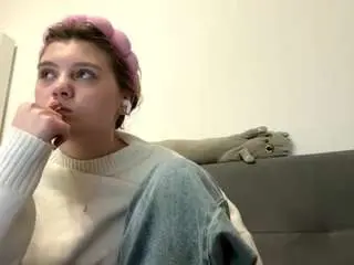 Latiaamonette  live sex cam