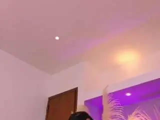 Leaasmith  live sex cam