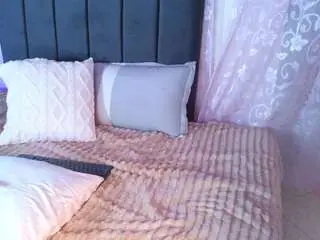 Leaasmith  live sex cam