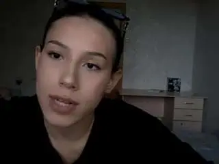 Marticranmer  live sex cam