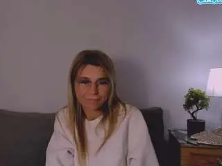 Freyaseductive  live sex cam