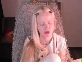 Malenaernman  live sex cam
