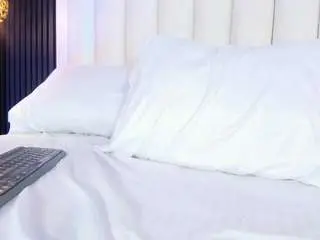 Martinagrace  live sex cam