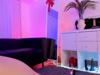 Mary-lori  live sex cam