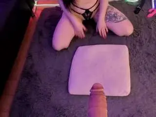 Mary-lori  live sex cam