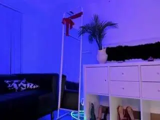 Mary-lori  live sex cam