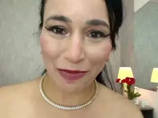 Megan-diamond  live sex cam