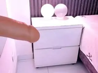 Amy-carter  live sex cam