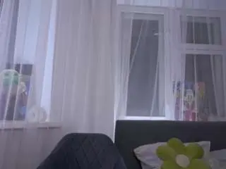 Dasha-brown  live sex cam