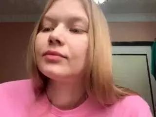 Mikkisantopietro  live sex cam