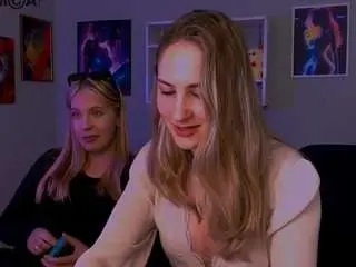 Shinykaya  live sex cam