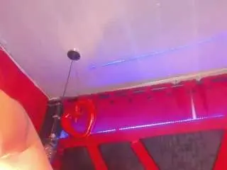 Devil-taylor  live sex cam