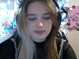 Mechellebabineau  live sex cam
