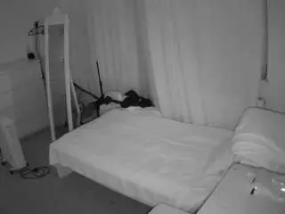 Voyeurcam-julmodels-reallife-3  live sex cam