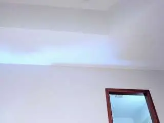 Alisafox  live sex cam