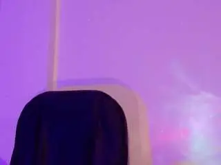 Anne-honey  live sex cam