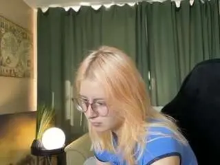 Lilyspark  live sex cam