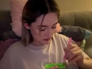 Yolandosenegal  live sex cam