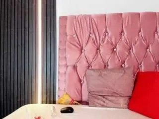Aisha-moore  live sex cam