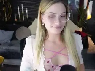 Augustinemagnet  live sex cam
