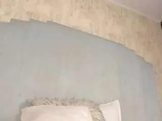 Carolyne-parker  live sex cam