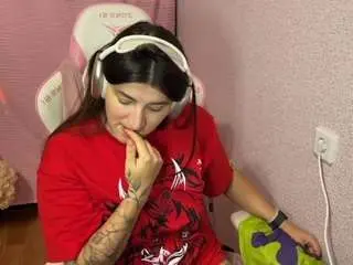 Katrin-kiss8  live sex cam