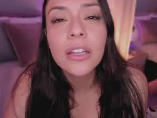 Nicolle-w  live sex cam